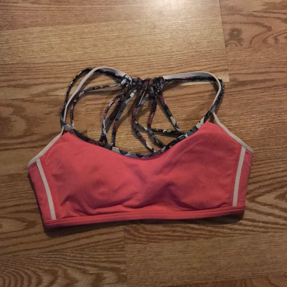 Lulu lemon Free to be wild Sports Bra!